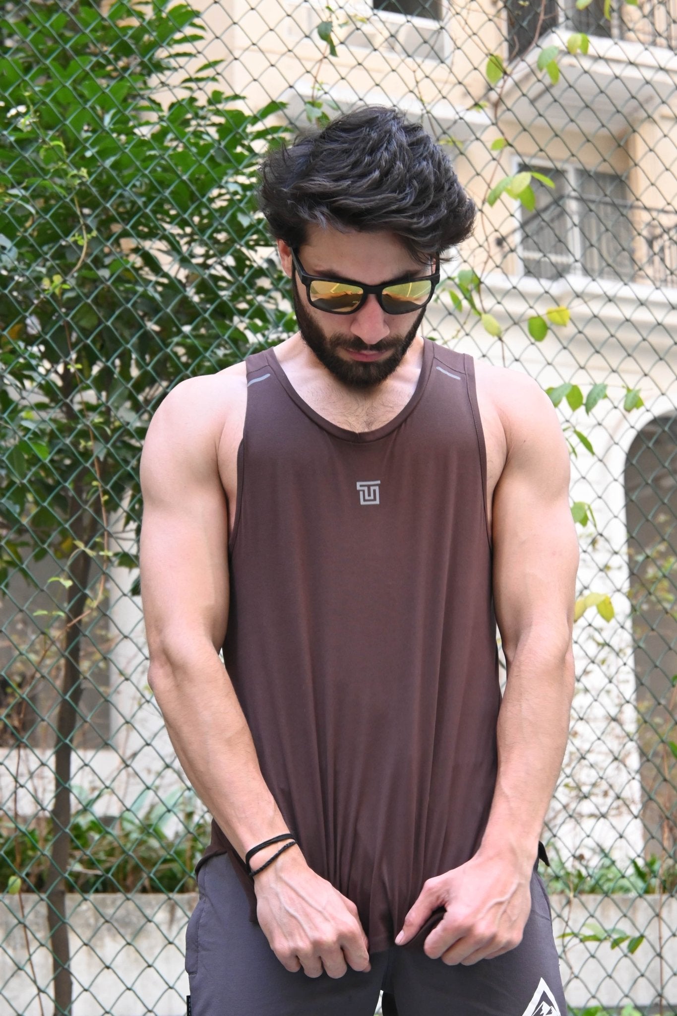 Untrain Men Running Tank Top - UNTRAINUNTRAIN