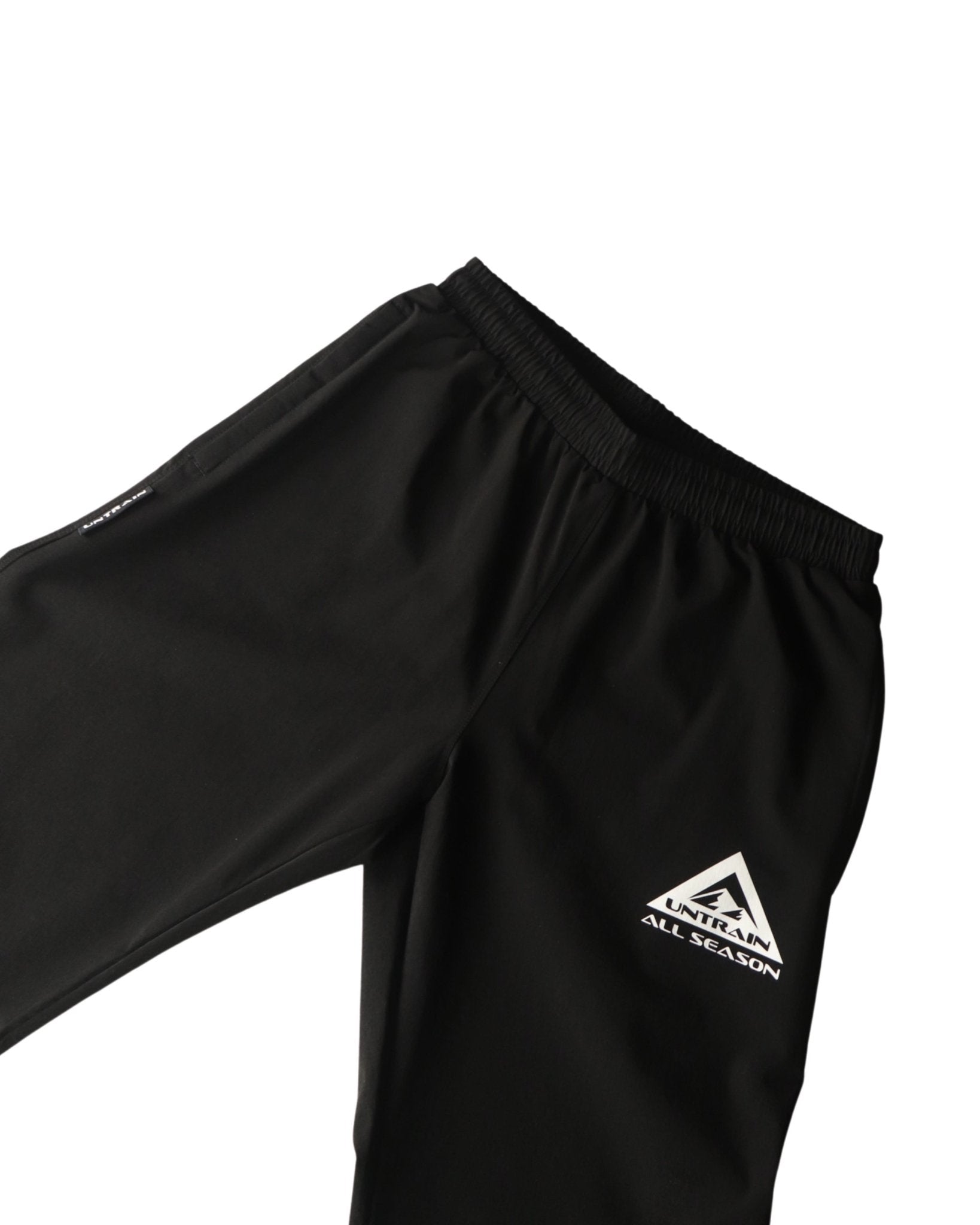UNTRAIN MEN ALL SEASON JOGGER BLACK