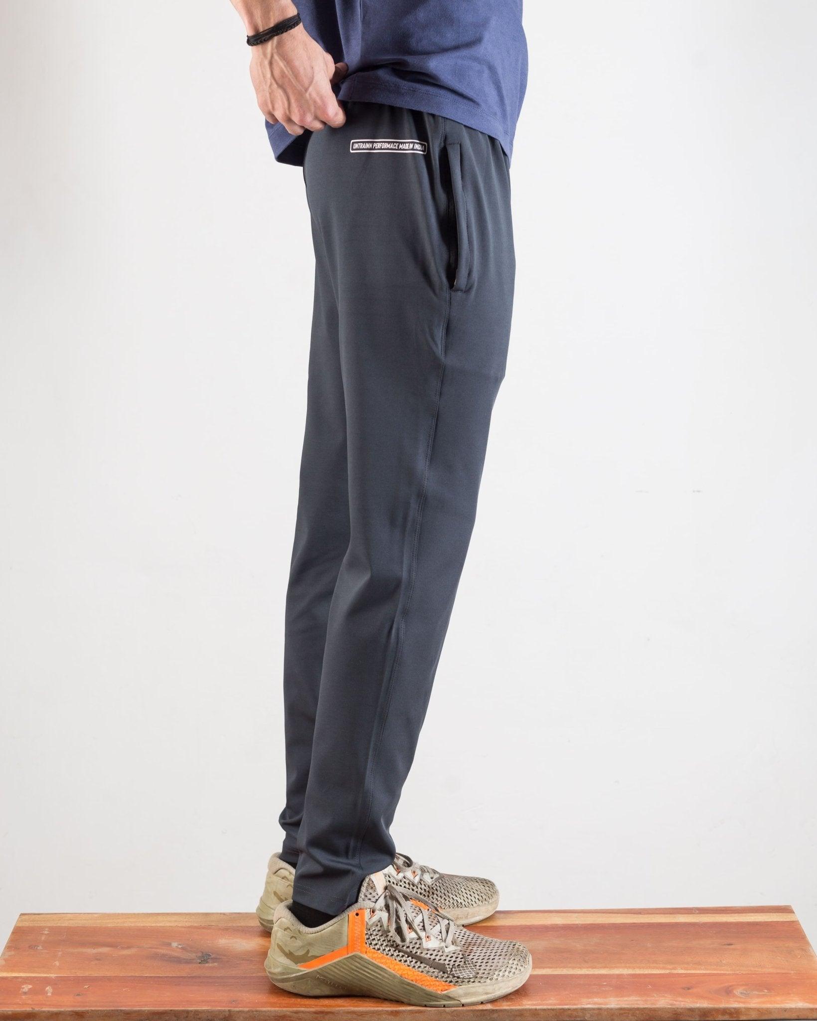Untrain Men Basic Track Pant - UNTRAIN