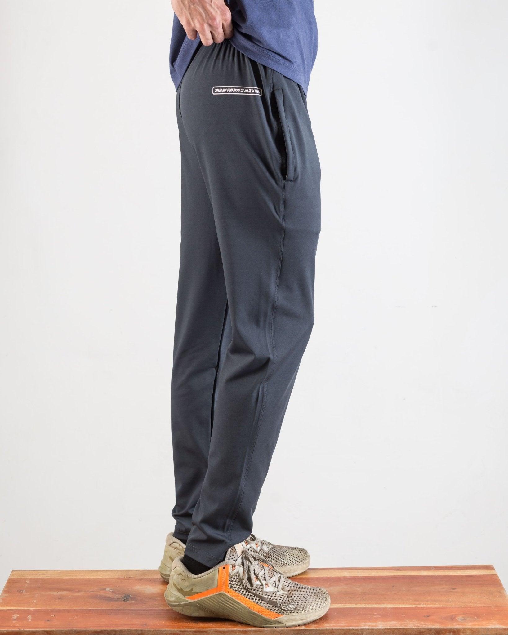 Untrain Men Basic Track Pant - UNTRAIN
