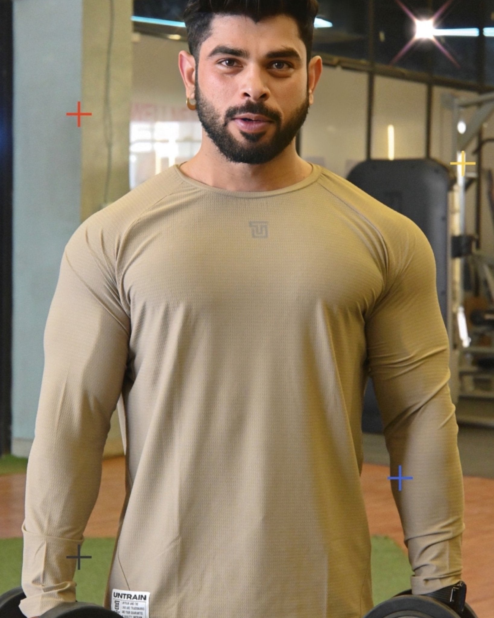 Untrain men full sleeves training tshirt